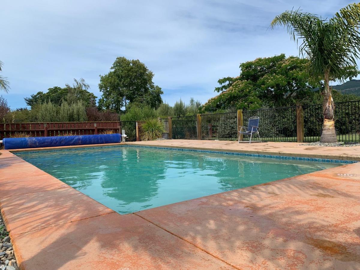 Country Retreats On Ranzau 9 Apartment Hope Ngoại thất bức ảnh
